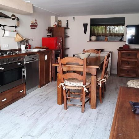 Un Apartamento Vacacional Con Detalles De Un Hogar Mairena del Aljarafe Zewnętrze zdjęcie