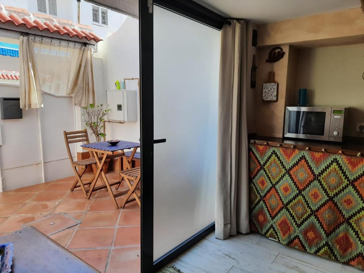 Un Apartamento Vacacional Con Detalles De Un Hogar Mairena del Aljarafe Zewnętrze zdjęcie