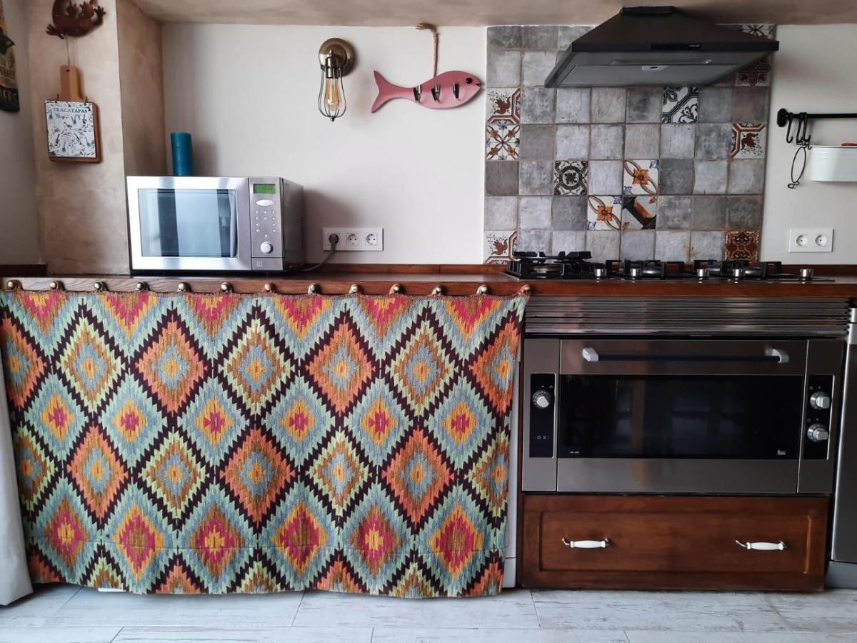 Un Apartamento Vacacional Con Detalles De Un Hogar Mairena del Aljarafe Zewnętrze zdjęcie